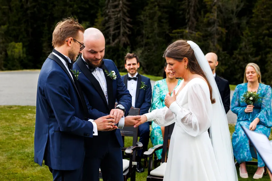 Sara før vielsen